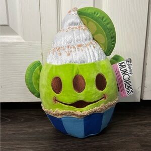 NWT Disney Munchlings Key Lime Cupcake Alien 12” Plush